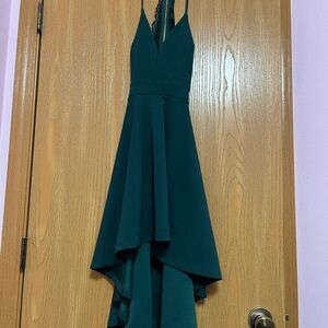 Elegant Green Sleeveless Open Back Laced Midi Dress